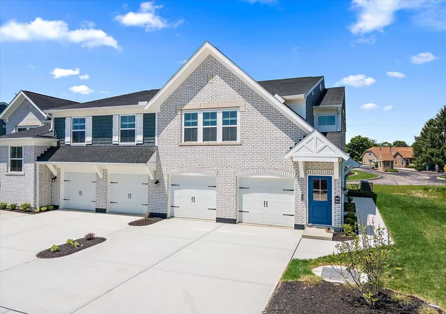 Listing Photo 1 - Condo for sale in building located at 2657 Verdant Ln, Fairborn, OH 45324 - Unit #759