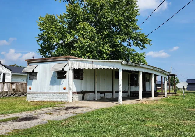 Single family home for sale at 116 Maple Ave, Winchester, OH 45697 | MLS# 1894492
