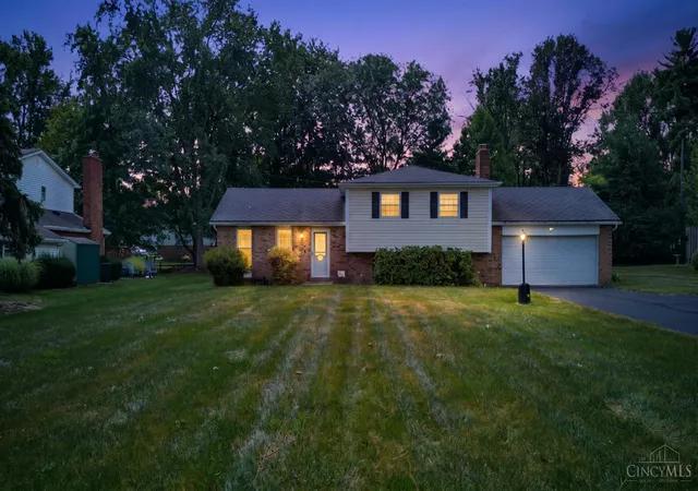Photo 1 of Sale Pending at 7445 Jean Dr, West Chester, OH 45069 | MLS# 1892877 | Listing updated on 2026-10-27