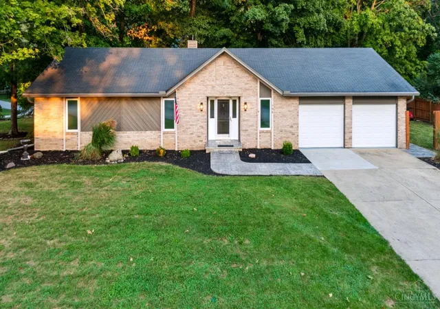 Photo 1 of Single family home for sale at 798 Farview Ave, Lebanon, OH 45036 | MLS# 1894519 | Listing updated on 2026-10-29