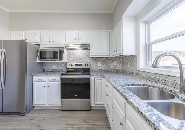 Photo 2 of Single family home for sale at 738 US Rt 52, Aberdeen, OH 45101 | MLS# 1890568 | Listing updated on 2026-09-21