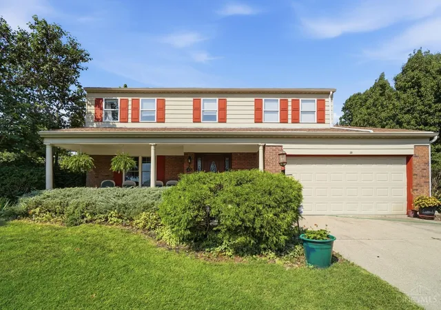 Photo 1 of Sale Pending at 7941 Hunters Ridge Dr, West Chester, OH 45069 | MLS# 1892644 | Listing updated on 2026-10-17