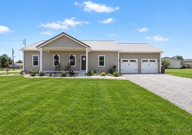 Single family home for sale at 119 Hogan Dr, Lake Waynoka, OH 45171 | MLS# 1894565
