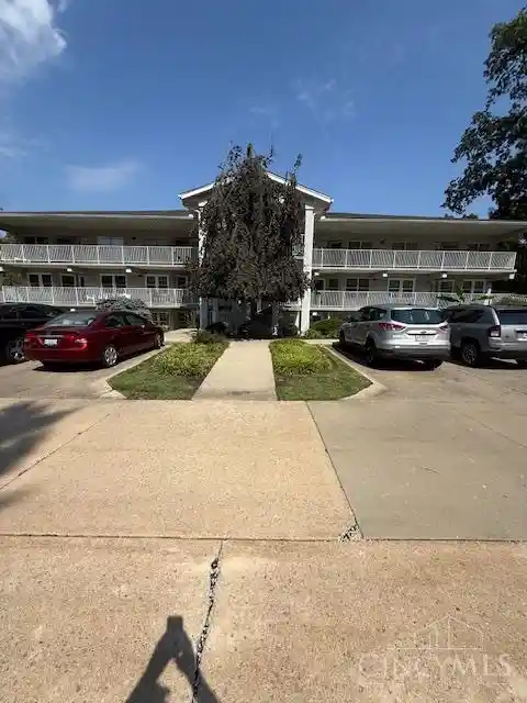 Listing Photo 1 - Condo for sale in 7650 Cheviot Rd located at 7650 Cheviot Rd, Cincinnati, OH 45247 - Unit #312