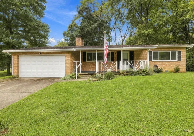 Photo 1 of Single family home for sale at 5501 Vonderhaar Ct, Fairfield, OH 45014 | MLS# 1894636 | Listing updated on 2026-10-28