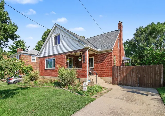 Photo 2 of Single family home for sale at 5216 Ralph Ave, Green Twp, OH 45238 | MLS# 1894499 | Listing updated on 2026-10-13