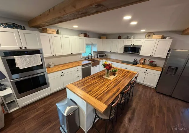 Photo 4 of Sale Pending at 2389 Donald Rd, Tate Twp, OH 45106 | MLS# 1894582 | Listing updated on 2026-10-09