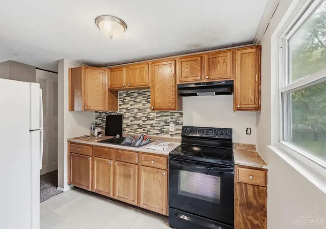 Photo 2 of Single family home for sale at 11657 Pippin Rd, Colerain Twp, OH 45231 | MLS# 1893425 | Listing updated on 2026-10-15