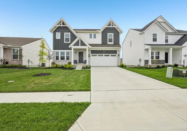 Photo 1 of Single family home for sale at 8070 Rock Is Dr, Harrison, OH 45030 | MLS# 1894109 | Listing updated on 2026-10-19