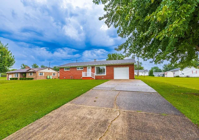 Photo 2 of Sale Pending at 13878 St Rt 41, West Union, OH 45693 | MLS# 1894762 | Listing updated on 2026-10-31