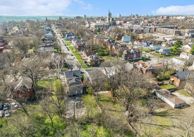 Photo 3 of Sale Pending at 1720 Dexter Ave, Cincinnati, OH 45206 | MLS# 1894772 | Listing updated on 2026-10-09