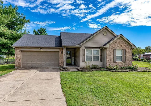 Photo 1 of Single family home for sale at 1800 Wayne Madison Rd, Madison Twp, OH 45067 | MLS# 1894882 | Listing updated on 2026-10-24