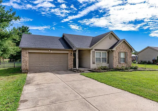Photo 2 of Single family home for sale at 1800 Wayne Madison Rd, Madison Twp, OH 45067 | MLS# 1894882 | Listing updated on 2026-10-24