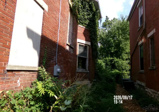 Photo 17 of Sale Pending at 3556 Bevis Ave, Cincinnati, OH 45207 | MLS# 1894902 | Listing updated on 2026-10-06