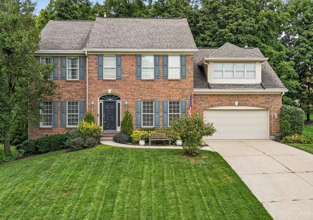 Photo 1 of Single family home for sale at 1001 Castlebay Dr, Pierce Twp, OH 45245 | MLS# 1894928 | Listing updated on 2026-10-22