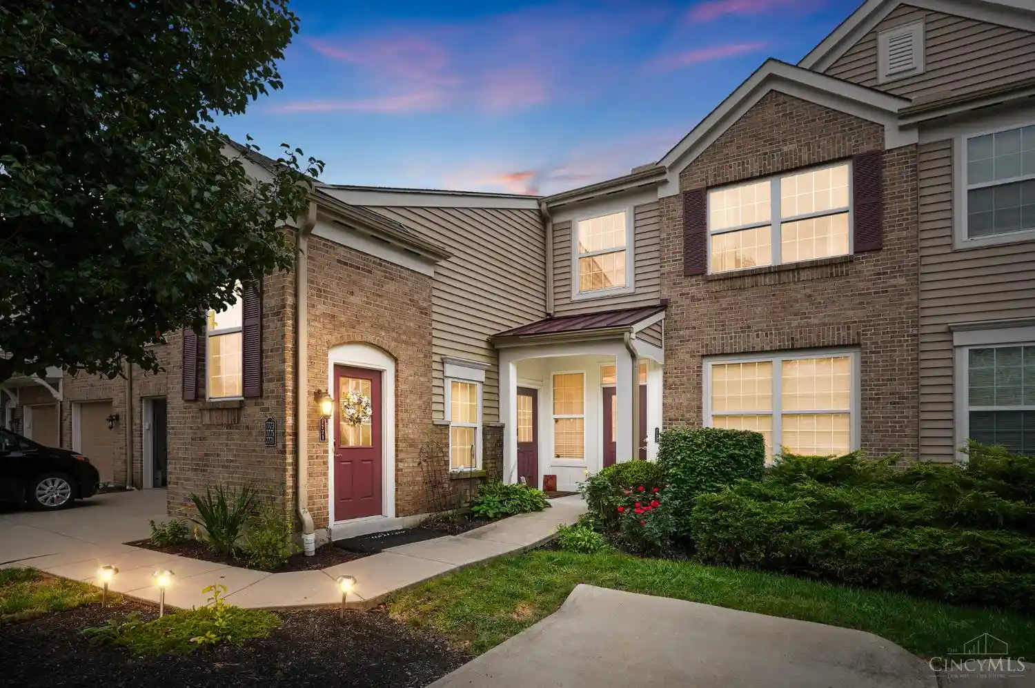 Listing Photo 1 - Condo for sale in 7771 Skyview Cir located at 7771 Skyview Cir, Cincinnati, OH 45248 - Unit 7771 Skyview Cir