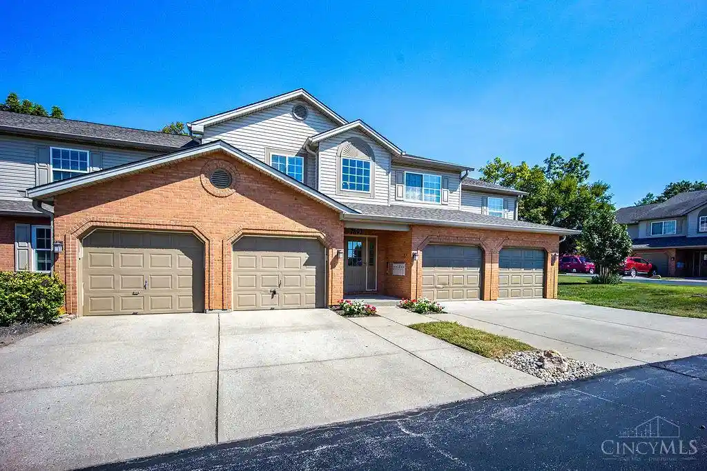 Listing Photo 1 - Condo for sale in 7893 Jessies Wy located at 7893 Jessies Wy, Fairfield Twp, OH 45011 - Unit #303