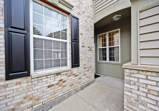 Listing Photo 4 - Condo for sale in building located at 4658 English Oak Ct, Mason, OH 45040