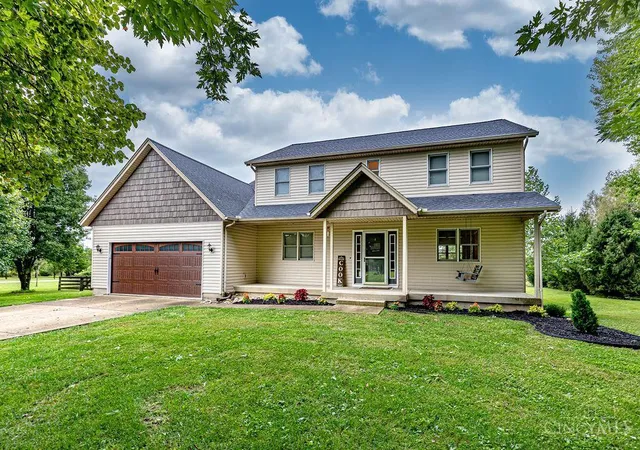Photo 1 of Single family home for sale at 6383 Oxford Milford Rd, Oxford Twp, OH 45056 | MLS# 1894964 | Listing updated on 2026-10-21
