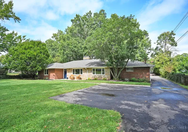 Photo 1 of Sale Pending at 3654 E Galbraith Rd, Sycamore Twp, OH 45236 | MLS# 1894961 | Listing updated on 2026-10-02
