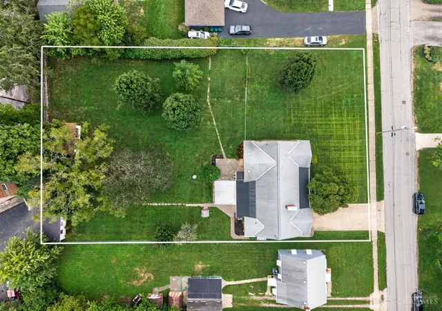 Photo 3 of Single family home for sale at 6206 Cambridge Ave, Cincinnati, OH 45230 | MLS# 1894637 | Listing updated on 2026-10-09