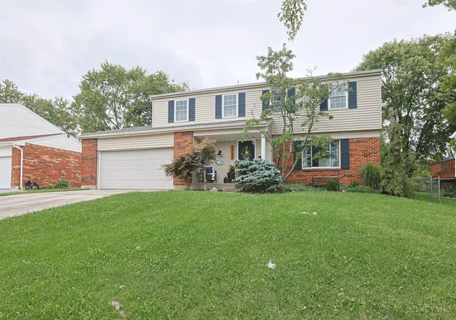 Photo 1 of Single family home for sale at 1732 Fullerton Dr, Springfield Twp., OH 45240 | MLS# 1894991 | Listing updated on 2026-10-23