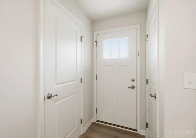 Photo 3 of Townhouse for sale at 5 Wentworth Ln, Deer Park, OH 45236 | MLS# 1895047 | Listing updated on 2026-10-20