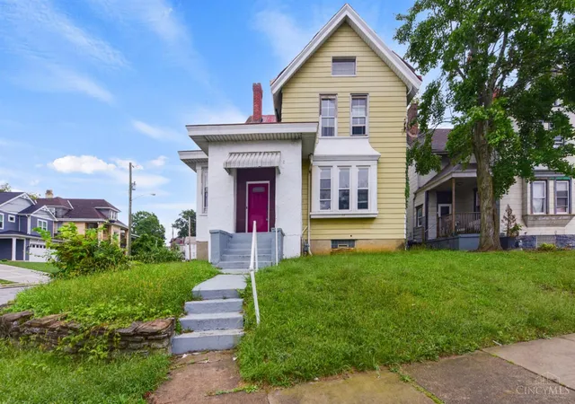 Photo 2 of Single family home for sale at 3144 Durrell Ave, Cincinnati, OH 45207 | MLS# 1894801 | Listing updated on 2026-10-14