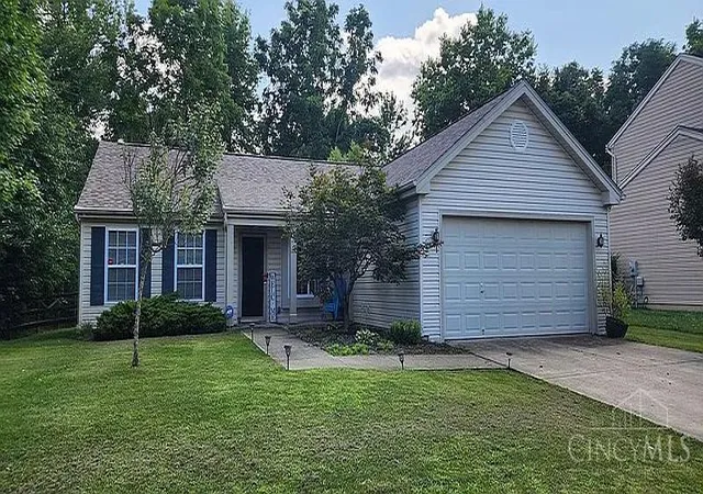 Photo 1 of Single family home for sale at 1567 Apple Tree Dr, Batavia Twp, OH 45102 | MLS# 1895041 | Listing updated on 2026-09-25