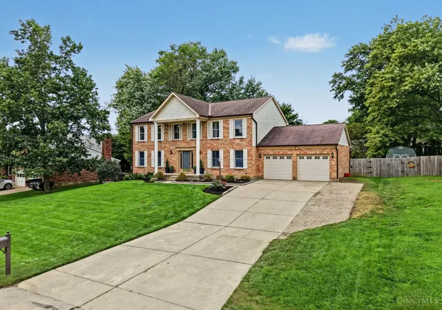 Photo 1 of Single family home for sale at 765 Eight Mile Rd, Anderson Twp, OH 45255 | MLS# 1895331 | Listing updated on 2026-10-26