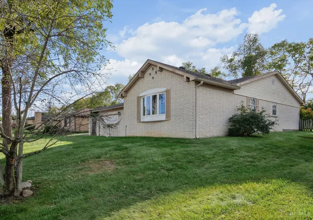 Photo 3 of Single family home for sale at 5341 Highmeadow Ln, Harrison Twp, OH 45415 | MLS# 1895461 | Listing updated on 2026-10-23