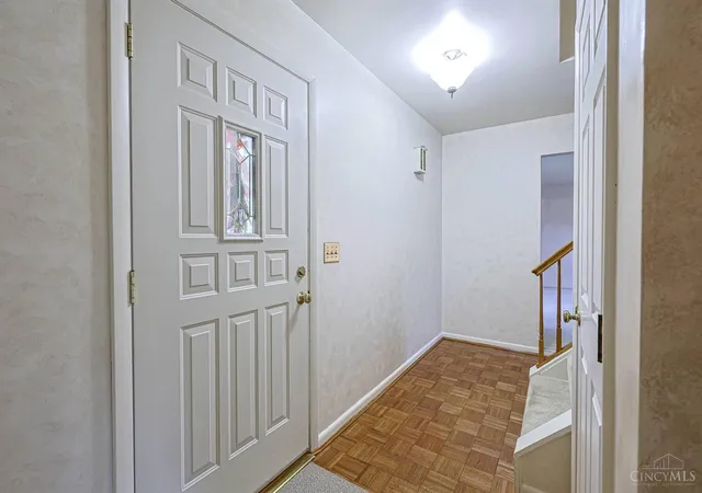 Photo 4 of Sale Pending at 4119 Stonecreek Way, Sharonville, OH 45241 | MLS# 1895399 | Listing updated on 2026-10-12
