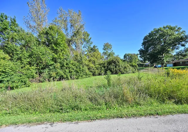 Photo 1 of Sale Pending at Jennifer Ln, Middletown, OH 45005 | MLS# 1895308 | Listing updated on 2026-10-27