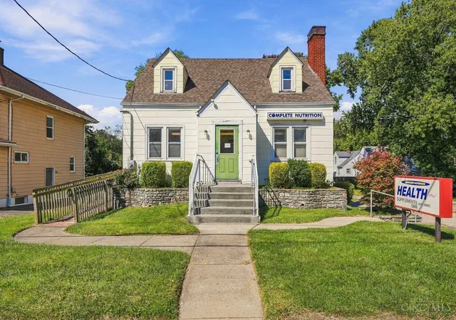 Photo 1 of Single family home for sale at 10895 Reading Rd, Sharonville, OH 45241 | MLS# 1895620 | Listing updated on 2026-10-27