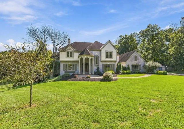 Photo 2 of Single family home for sale at 8575 Sleepy Holw Dr, Indian Hill, OH 45243 | MLS# 1895611 | Listing updated on 2026-10-22