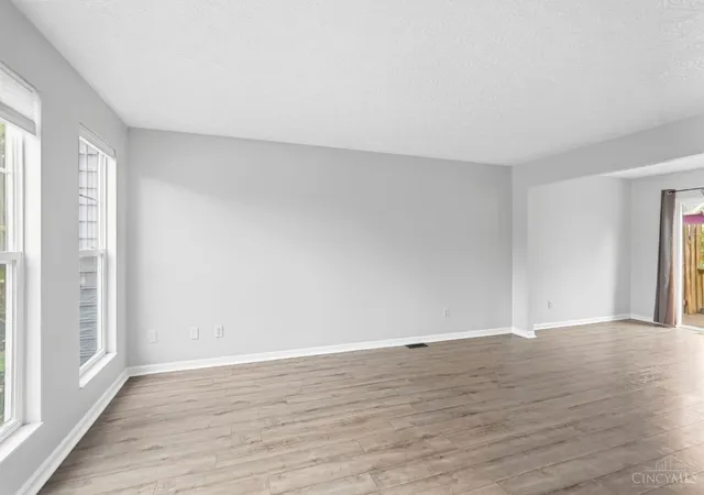 Photo 3 of Single family home for sale at 812 Wm H Taft Rd, Cincinnati, OH 45206 | MLS# 1895269 | Listing updated on 2026-10-29