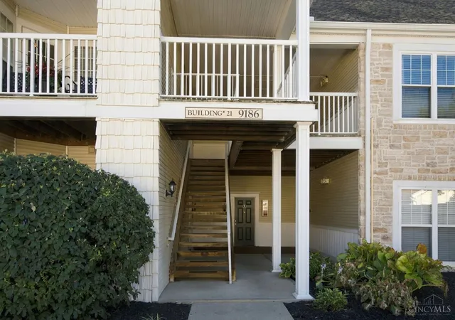 Listing Photo 1 - Condo for sale in building located at 9186 Yarmouth Dr, South Lebanon, OH 45140 - Unit #A