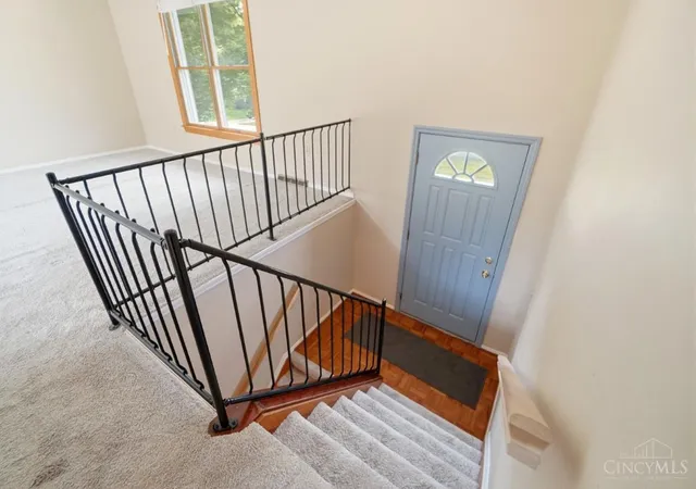 Photo 4 of Sale Pending at 9054 Revere Run, West Chester, OH 45069 | MLS# 1895708 | Listing updated on 2026-10-05