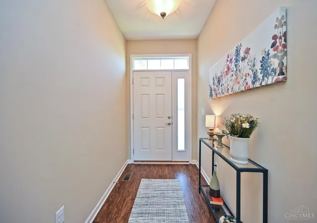 Photo 2 of Single family home for sale at 1006 Chatham Ln, Pierce Twp, OH 45245 | MLS# 1895733 | Listing updated on 2026-10-22