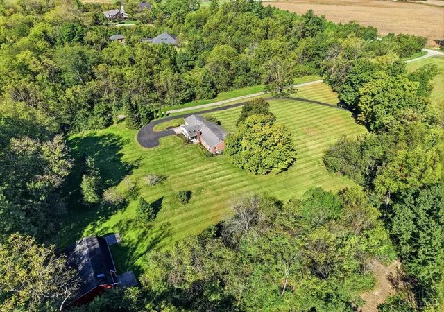 Photo 3 of Single family home for sale at 6541 Nickel Rd, Turtle Creek Twp, OH 45036 | MLS# 1895535 | Listing updated on 2026-10-02