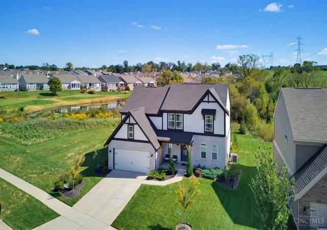 Photo 2 of Single family home for sale at 5307 Greenview Ln, Turtle Creek Twp, OH 45036 | MLS# 1895762 | Listing updated on 2026-10-22