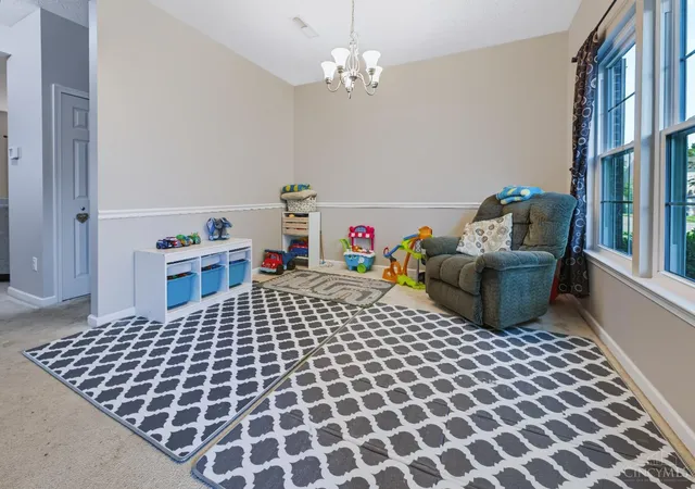 Photo 2 of Single family home for sale at 5561 Shetland Ct, Hamilton Twp, OH 45152 | MLS# 1895811 | Listing updated on 2026-10-17