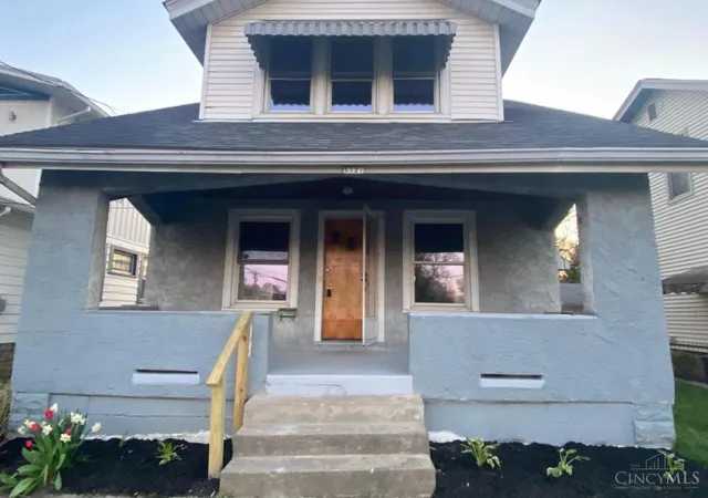 Photo 1 of Single family home for sale at 5721 Carthage Ave, Norwood, OH 45212 | MLS# 1895834 | Listing updated on 2026-10-01