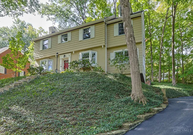 Single family home for sale at 14 Sylvan Ln, Wyoming, OH 45215 | MLS# 1895773