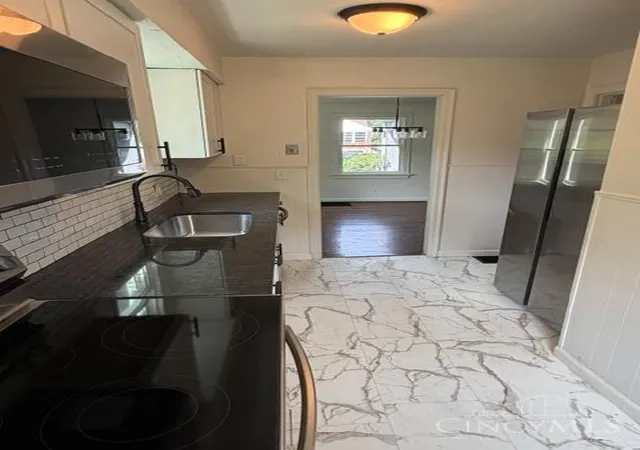 Photo 4 of Single family home for sale at 6342 Elbrook Ave, Golf Manor, OH 45237 | MLS# 1895885 | Listing updated on 2026-10-07