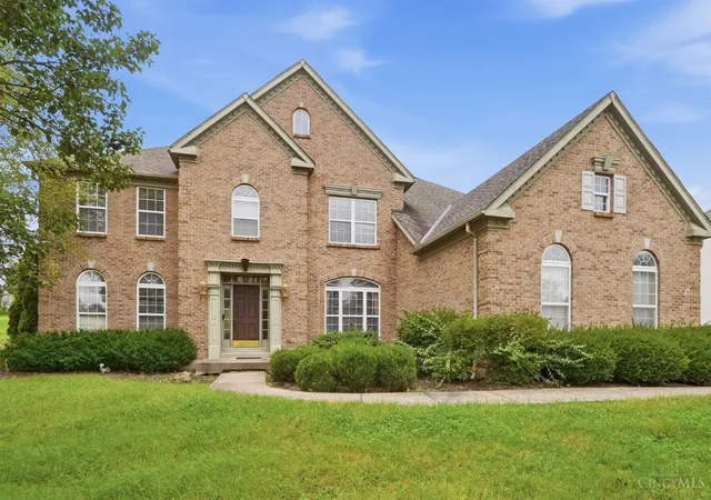 Photo 1 of Single family home for sale at 7649 Hunters Trl, West Chester, OH 45069 | MLS# 1894613 | Listing updated on 2026-10-01