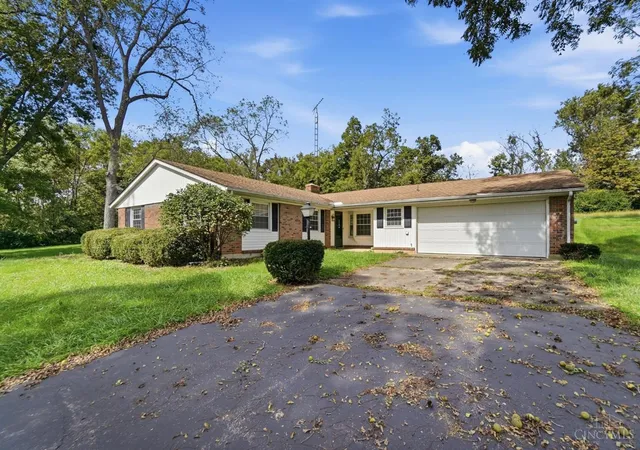 Photo 1 of Single family home for sale at 3140 Cemetery Rd, Spring Valley Twp, OH 45385 | MLS# 1892113 | Listing updated on 2026-10-14