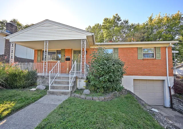 Photo 1 of Single family home for sale at 2359 Fairgreen Dr, Green Twp, OH 45238 | MLS# 1895951 | Listing updated on 2026-10-10