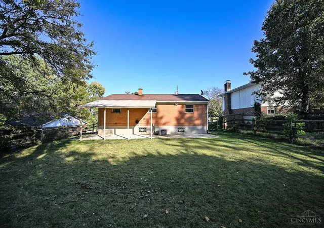 Photo 33 of Single family home for sale at 2359 Fairgreen Dr, Green Twp, OH 45238 | MLS# 1895951 | Listing updated on 2026-10-10