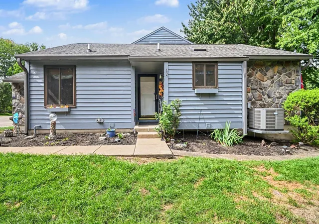 Photo 1 of Sale Pending at 1186 Lamplighter Way, Union Twp, OH 45245 | MLS# 1895825 | Listing updated on 2026-10-22